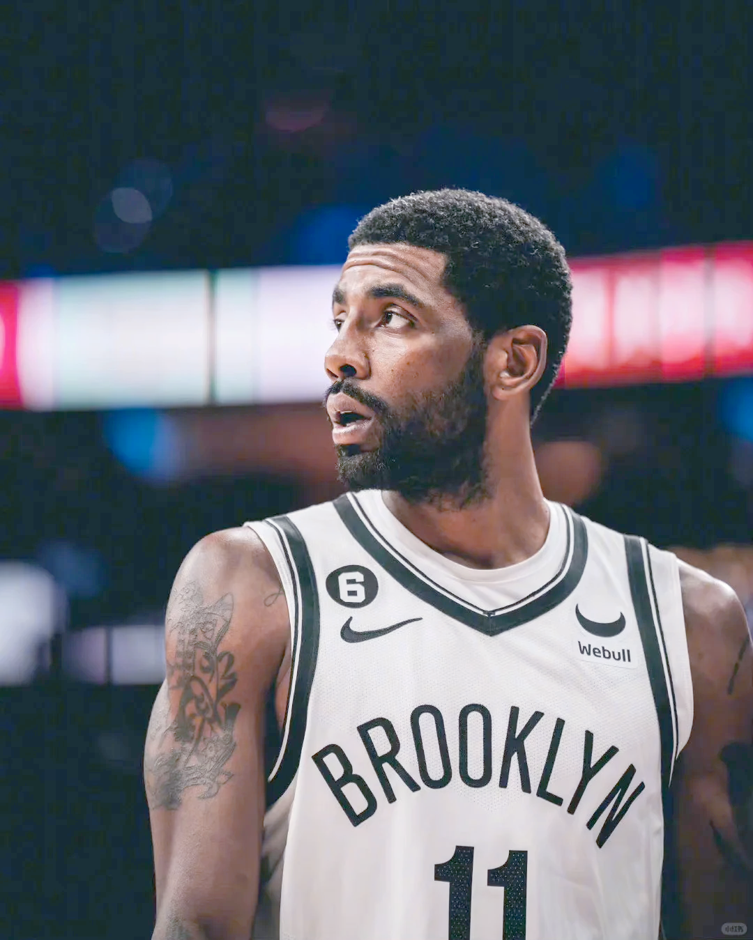 包含步行者惨败篮网，达拉斯主力受伤提前告别赛季的词条