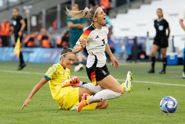 九游体育入口-包含上港顽强抵抗，逼平强敌实力不俗的词条