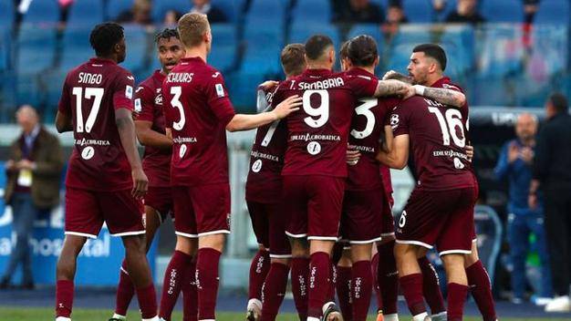 九游体育在线-都灵新援表现抢眼，帮助球队获胜