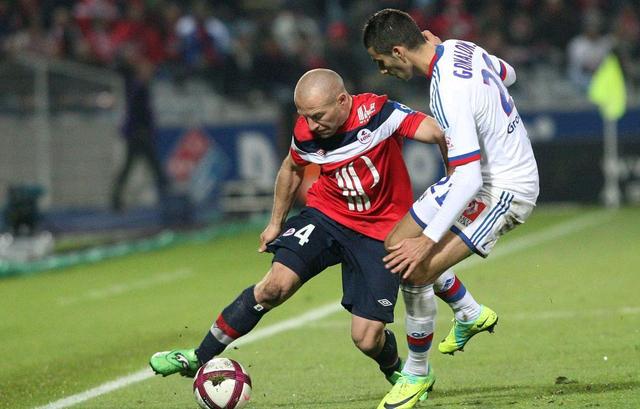 里尔作客逼平对手，表现稳健