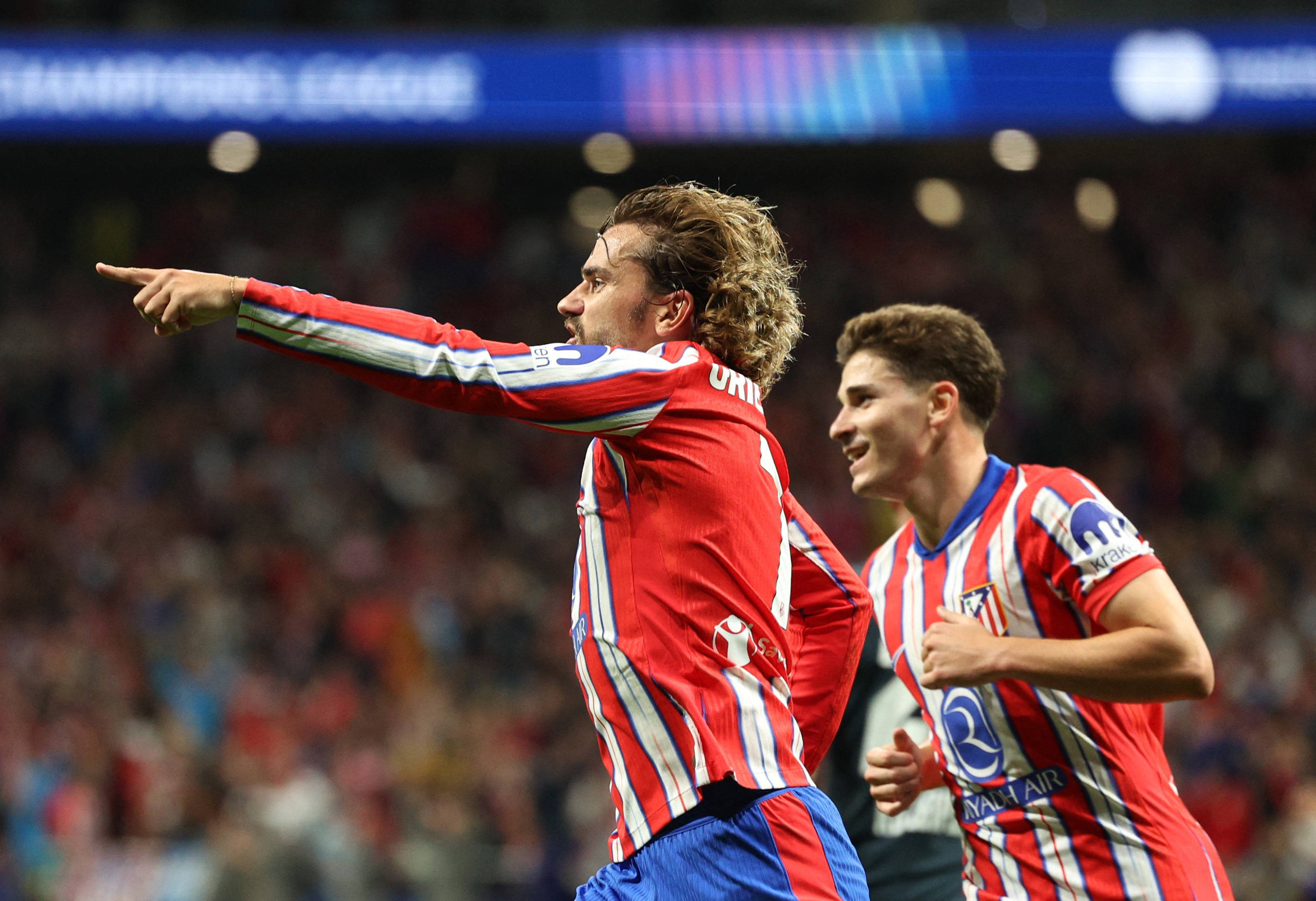 国际足球大赛,胜负之争令人期待 国际足球大赛,胜负之争令人期待